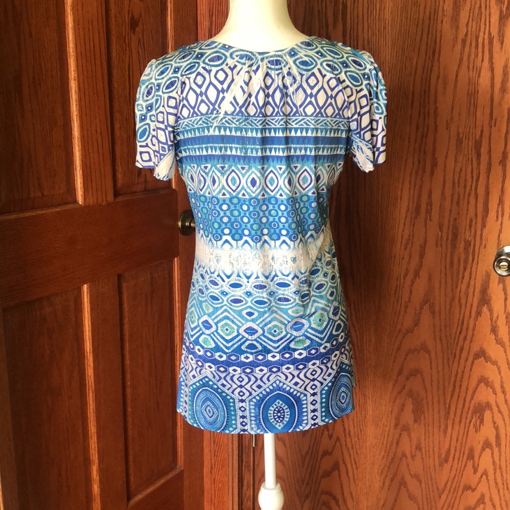 NEW LISTING! G Collection Pheasant Top - Picture 7 of 8